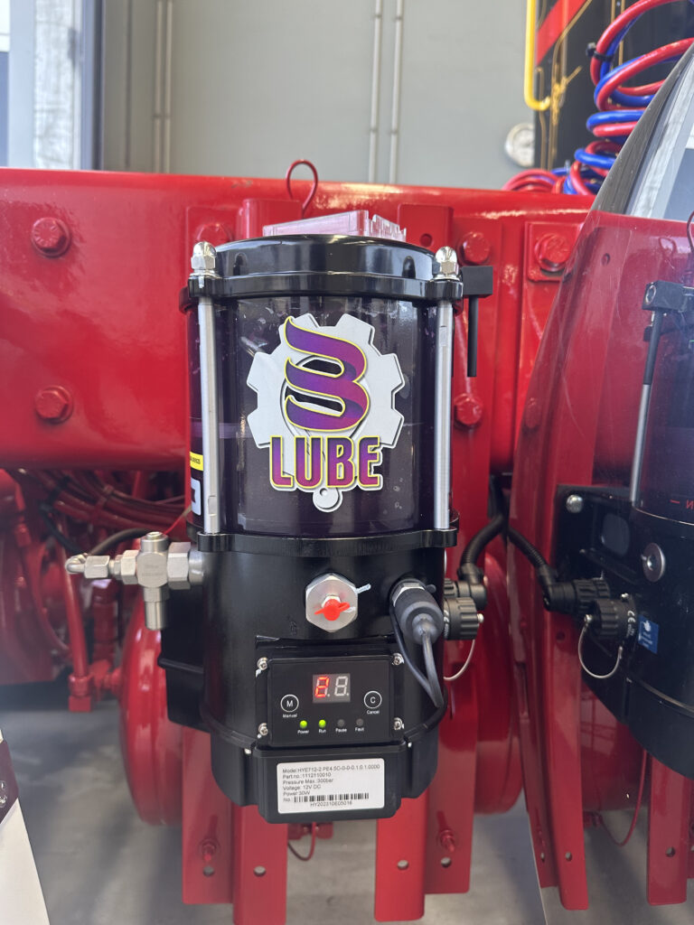 Lubrication Equipment Auto Greaser System Alemlube Replacement BEKA B Lube Kenworth Truck Transport Construction BLube HL970 Smeaton Grange Suttons